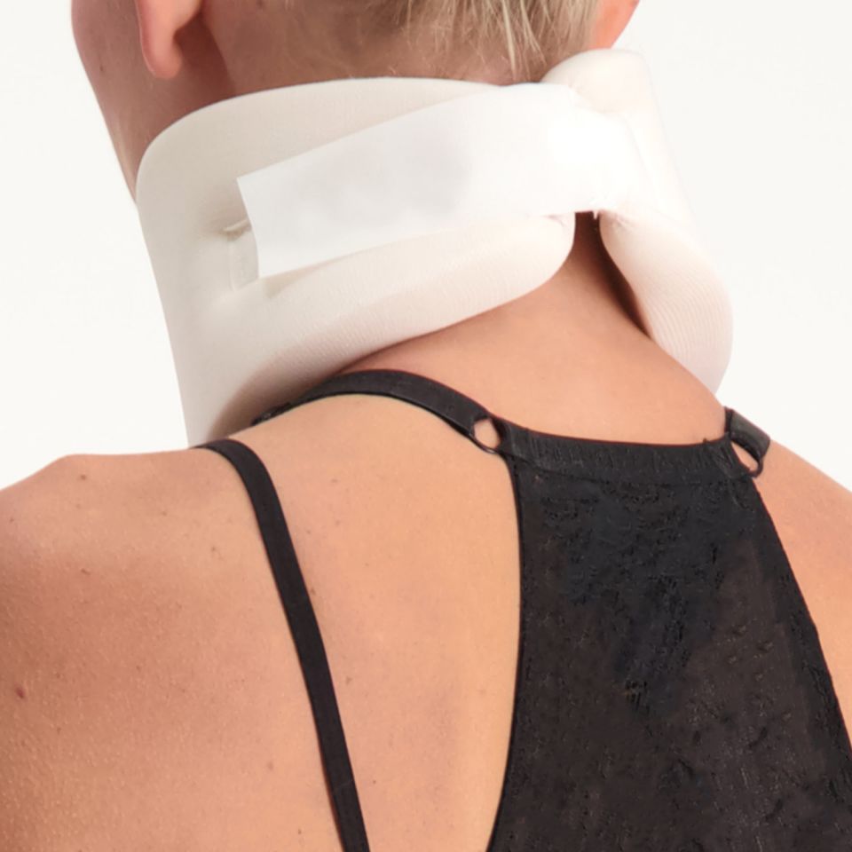 Dunimed nekbrace bovenaanzicht
