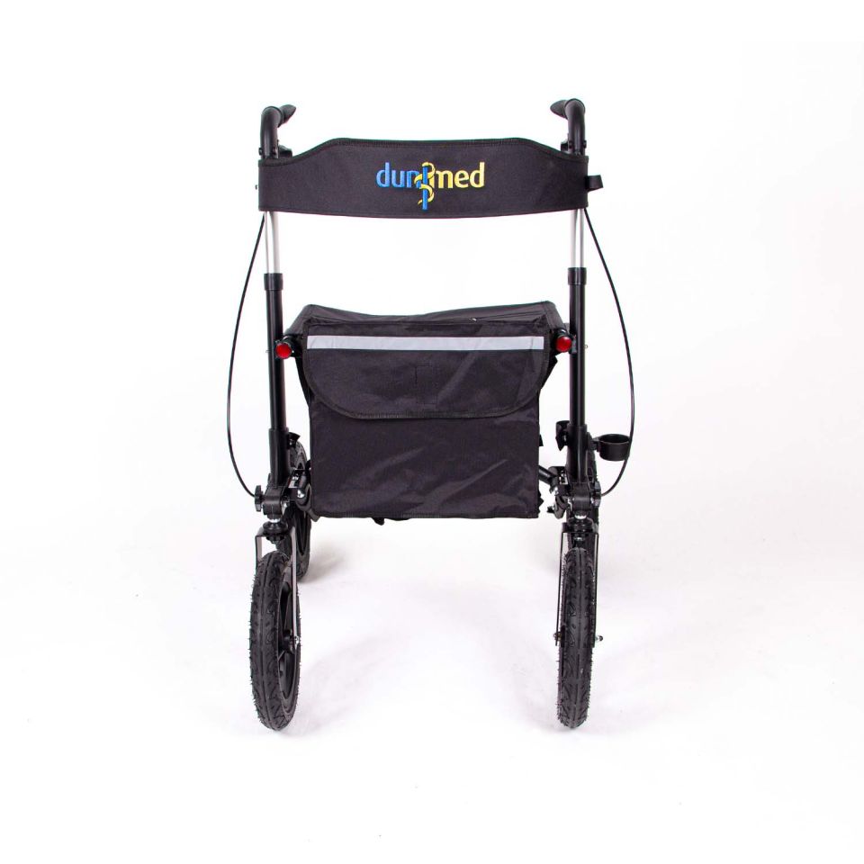 outdoor rollator met tas