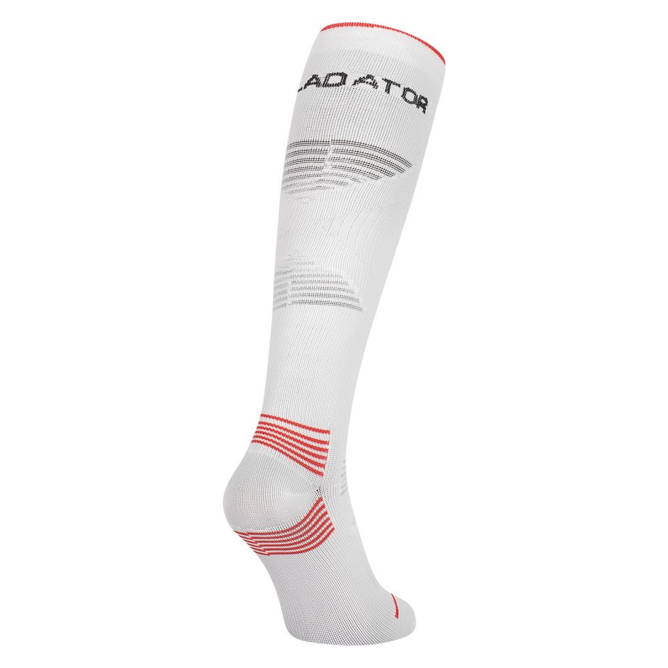gladiator sports running compressiekousen voor hardlopen in zwart van achteren gefotografeerd