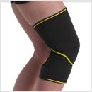novamed kniebrace met gesloten patella gedragen om rechterknie