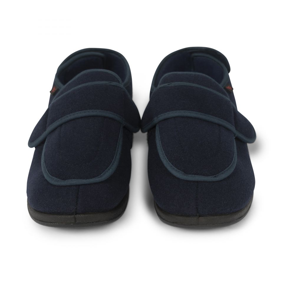 dunimed verbandschoenen met fleece van voren gefotografeerd