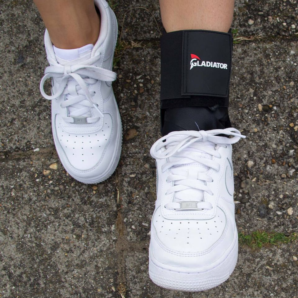 gladiator sports enkelbrace close-up