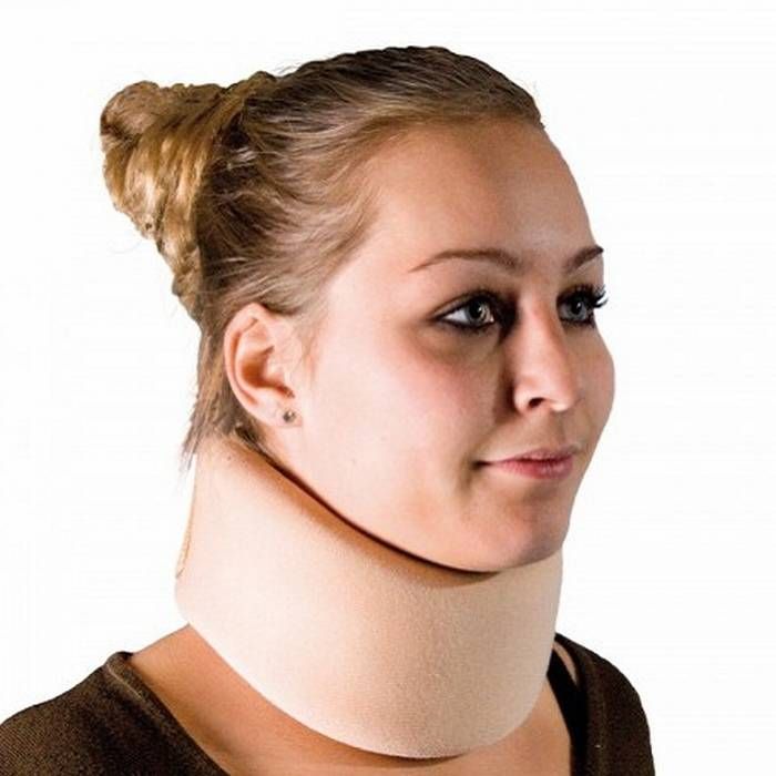 nekbrace_-_nekkraag_700_700_80.jpg