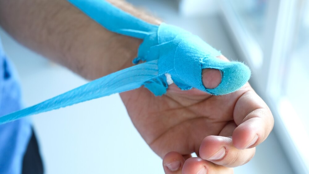 waarom zou je je duim intapen