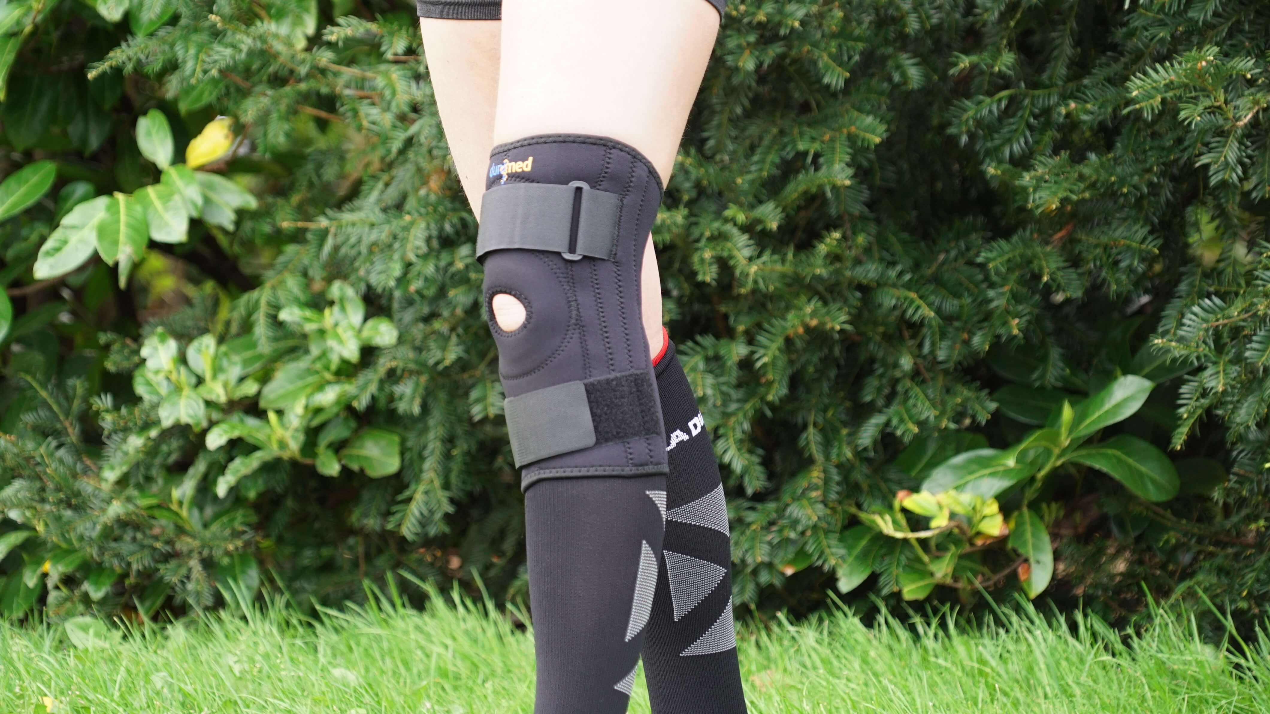 kniebrace